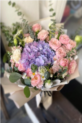 Simply Flowers Singapore | Flower Delivery & Gifts